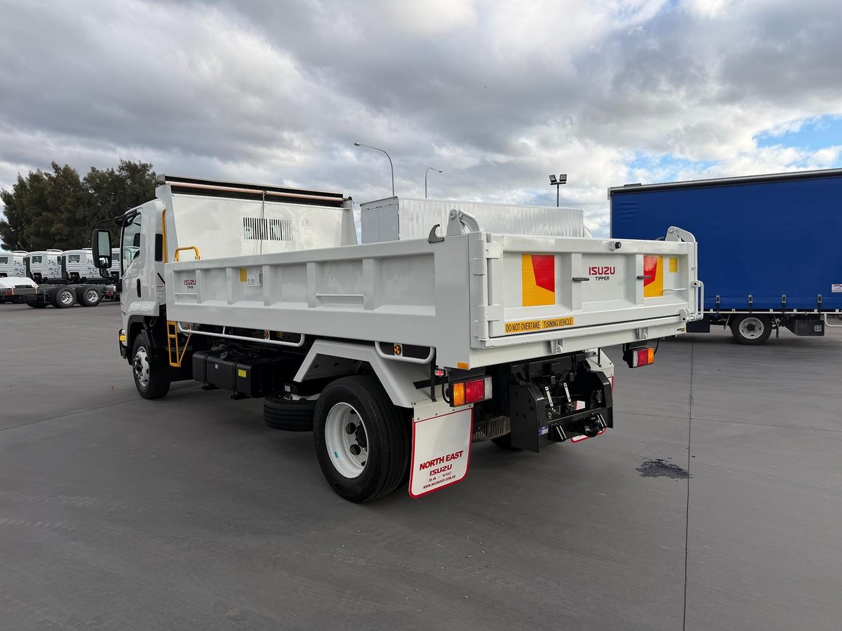 2023 Isuzu F Series Fsr140/120-260 Tipper image 19