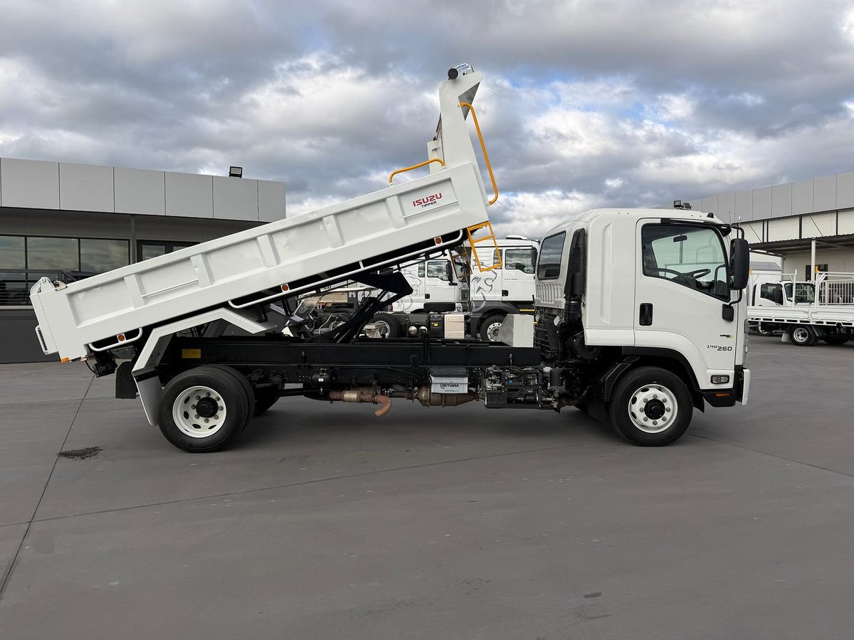2023 Isuzu F Series Fsr140/120-260 Tipper image 10
