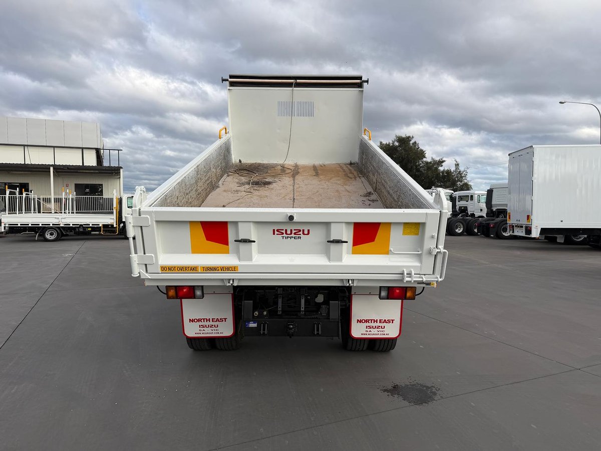 2023 Isuzu F Series Fsr140/120-260 Tipper image 7