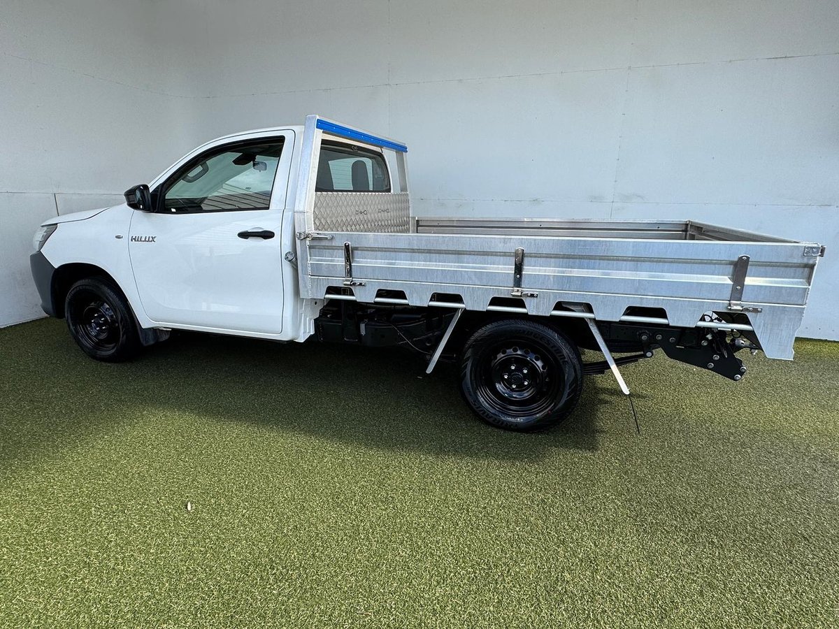 2022 Toyota Hilux Workmate TGN121R 4x2 image 14