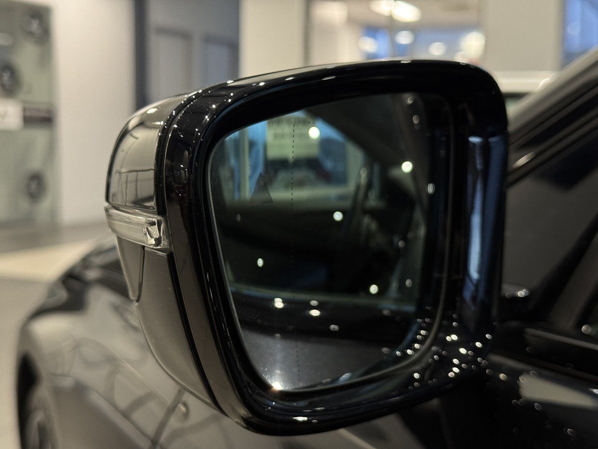 2022 BMW 2 Series 220i M Sport G42 image 17