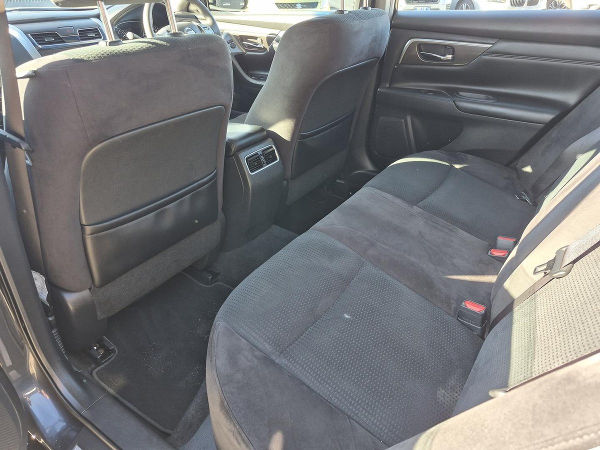 2016 Nissan Altima ST L33 image 7
