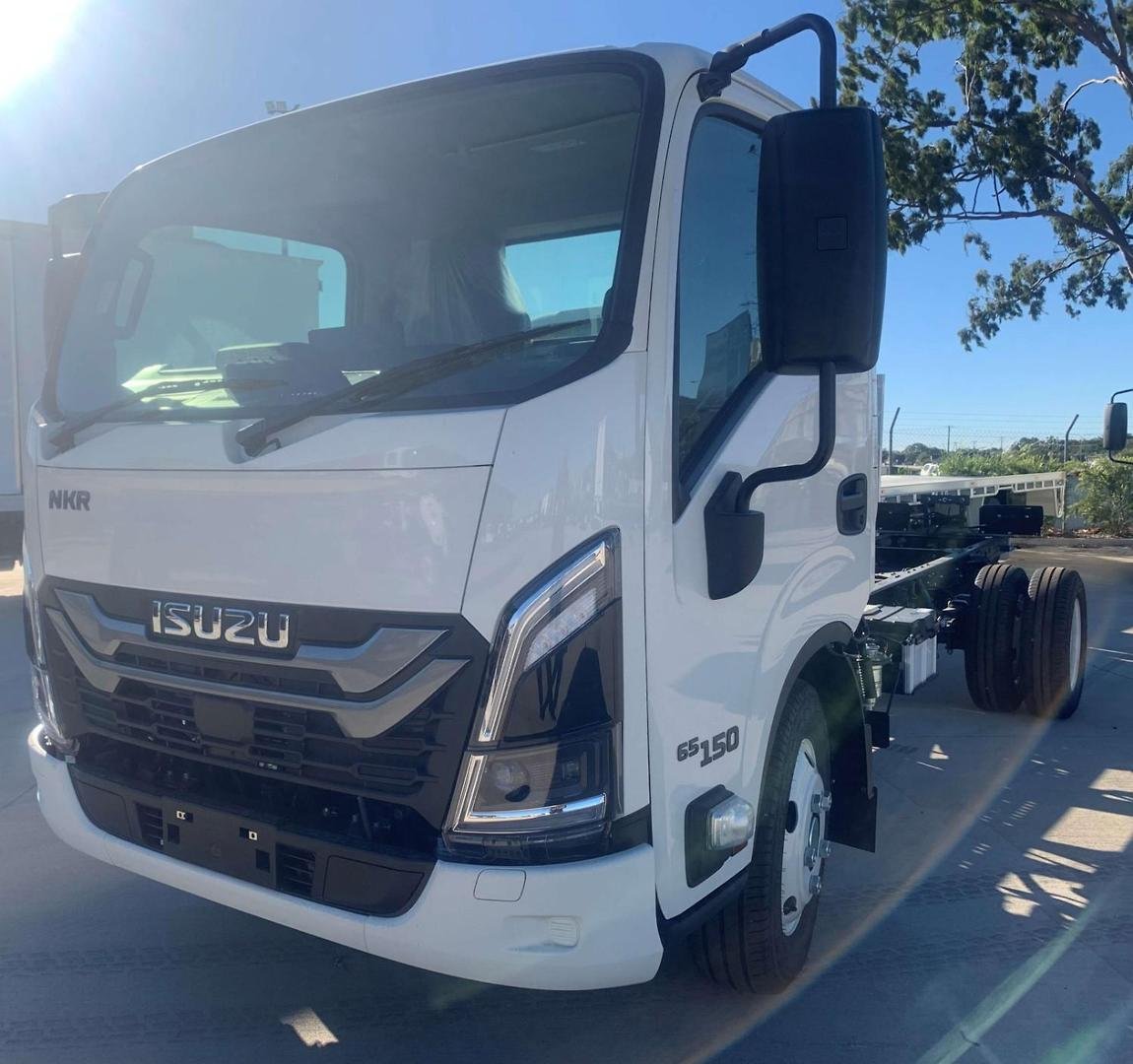 2026 Isuzu Nkr 65/45-150 Dt D34 image 3