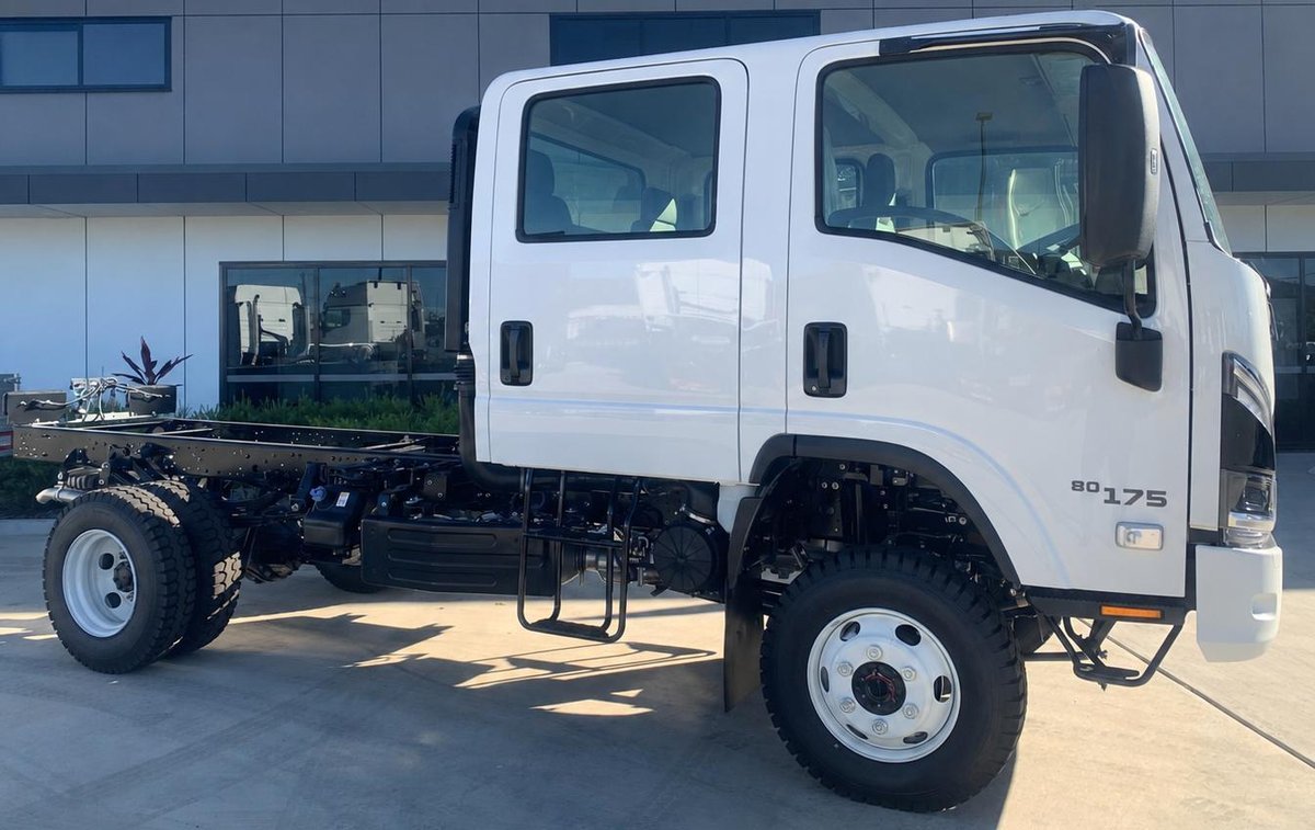 2026 Isuzu Nqs 80-175 Dt C34 4X4 image 5