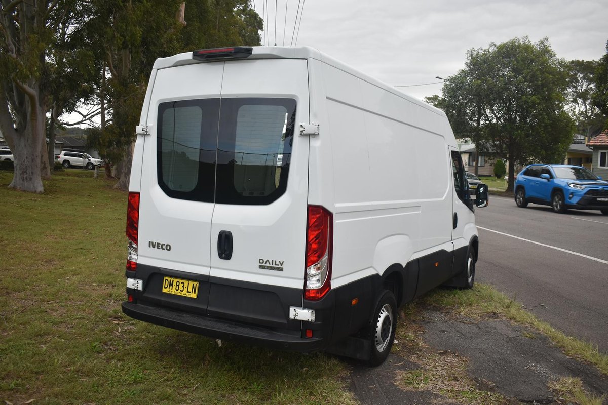 2023 Iveco Daily 35S14V image 5