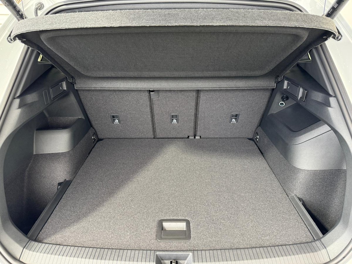 2026 Volkswagen Tiguan 195TSI R-Line CT MY26 Four Wheel Drive image 24