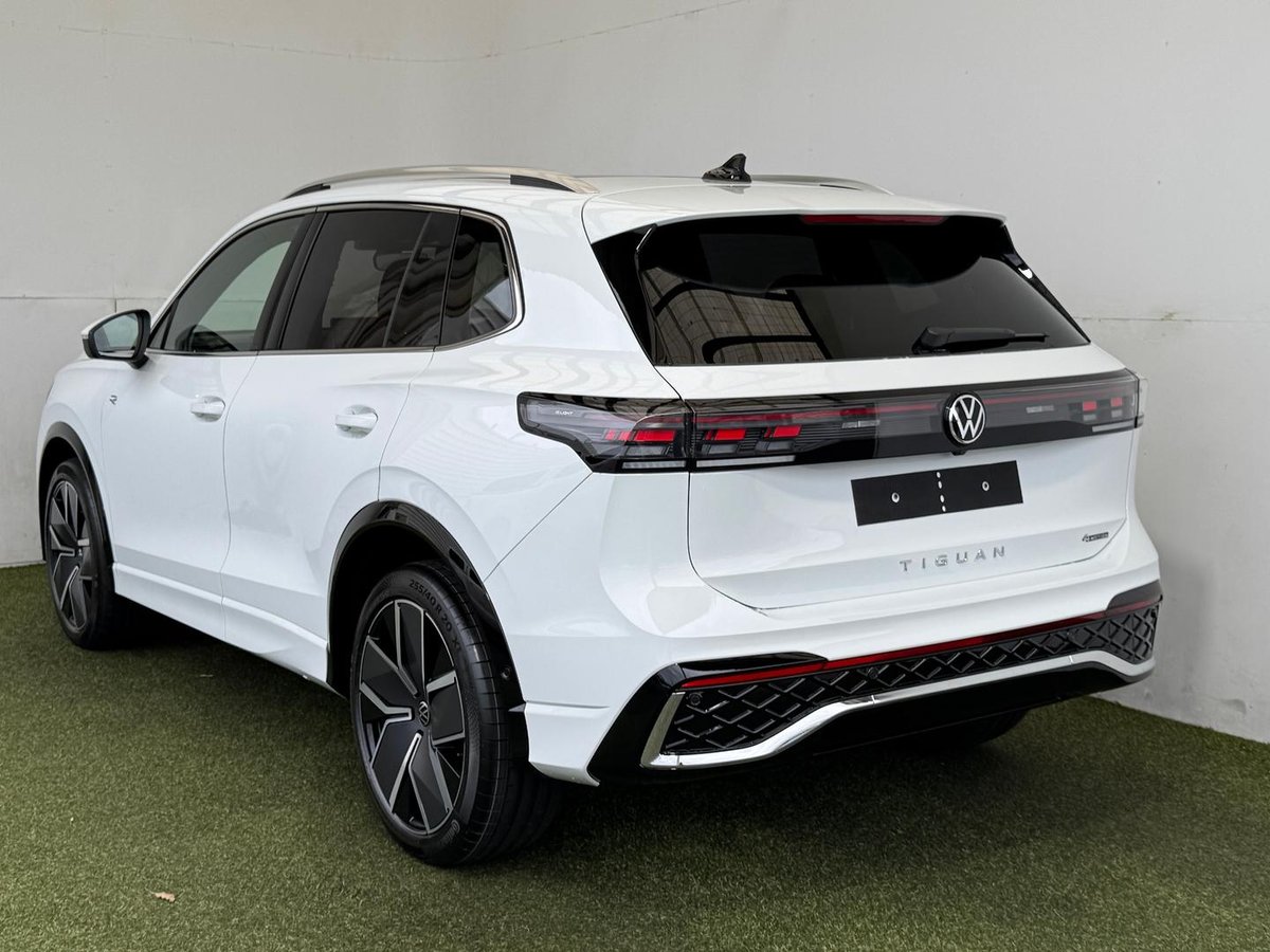 2026 Volkswagen Tiguan 195TSI R-Line CT MY26 Four Wheel Drive image 22
