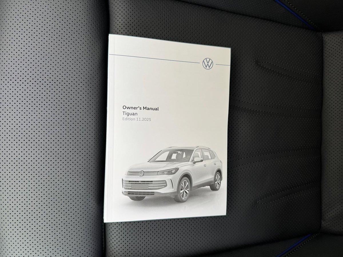 2026 Volkswagen Tiguan 195TSI R-Line CT MY26 Four Wheel Drive image 32