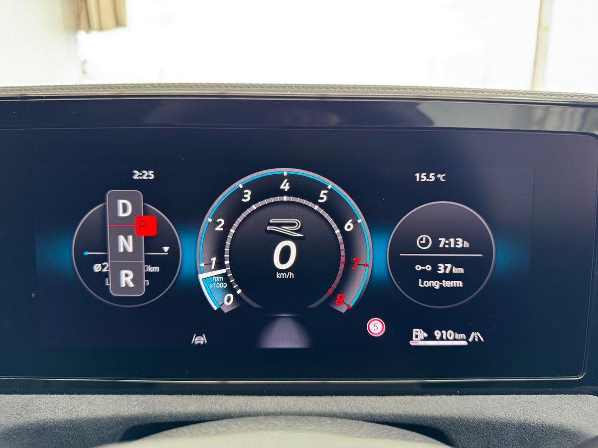 2026 Volkswagen Tiguan 195TSI R-Line CT MY26 Four Wheel Drive image 8