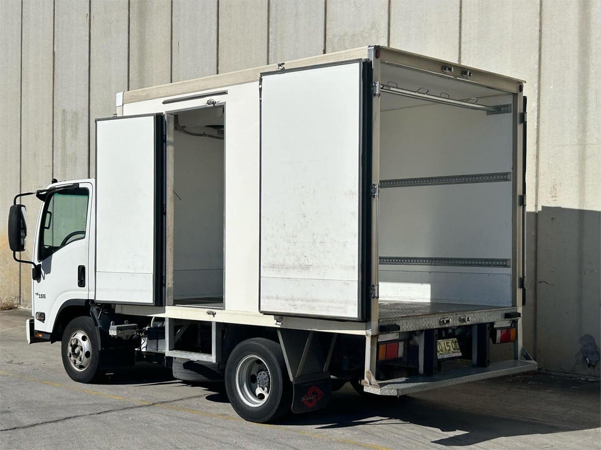2018 Isuzu N Series NPR 45/55-155 image 4
