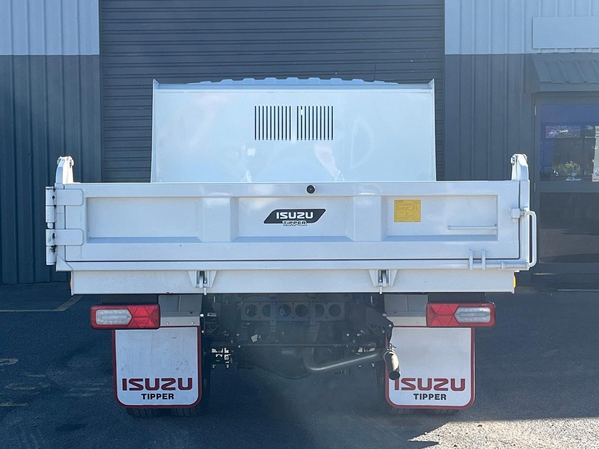 2026 Isuzu N Series NPR 45/65-175 DT D34 Tipper image 4
