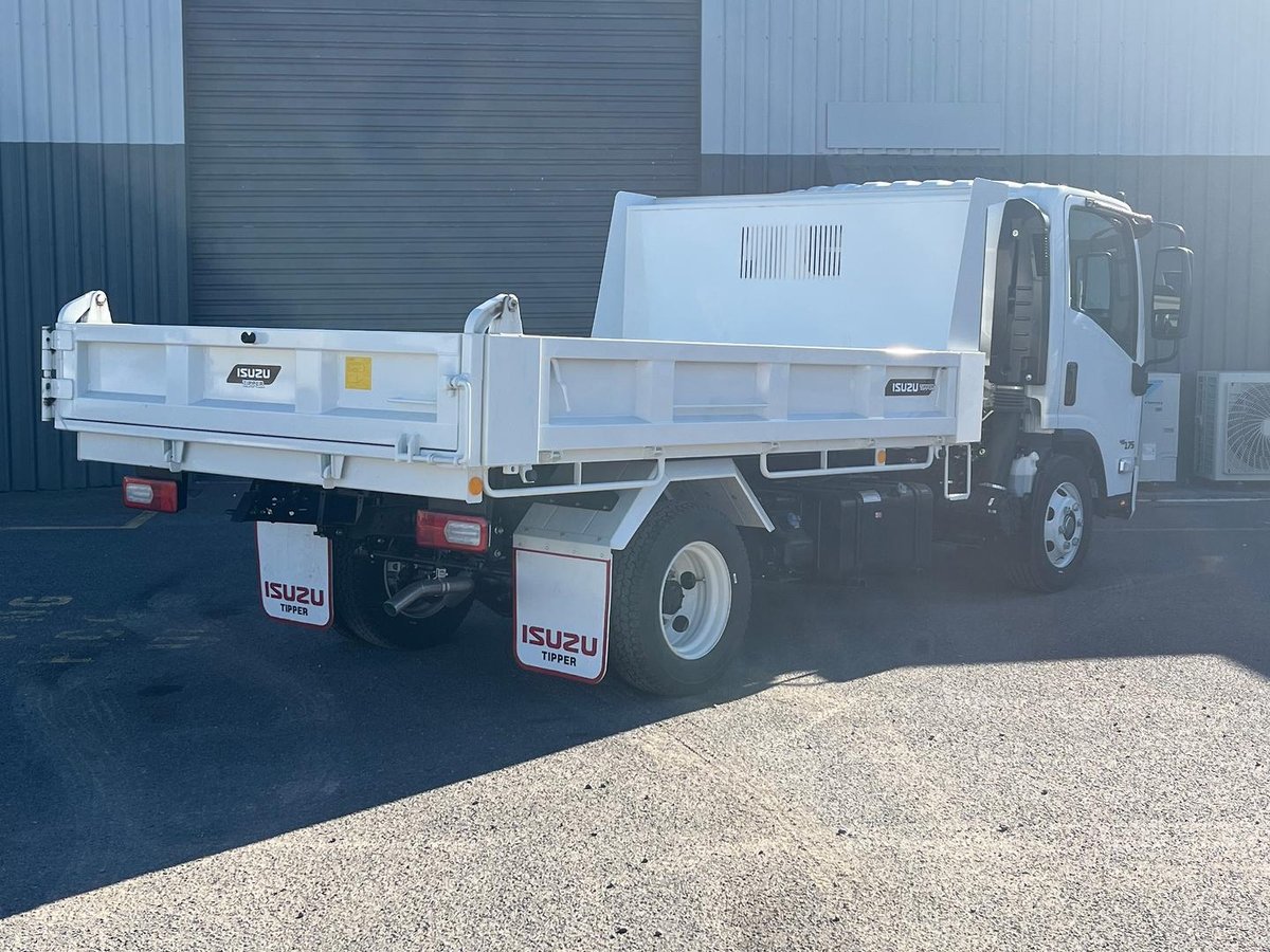 2026 Isuzu N Series NPR 45/65-175 DT D34 Tipper image 5