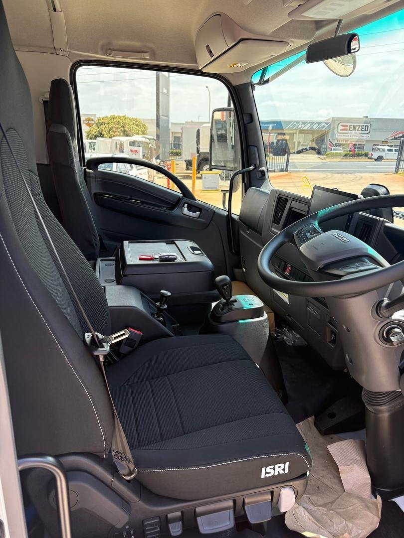 2026 Isuzu F Series image 11