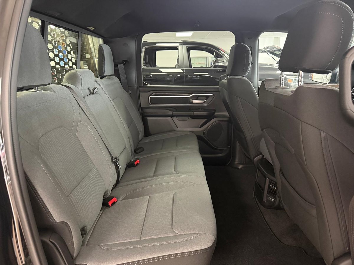 2024 RAM 1500 Big Horn DT MY24 4X4 Dual Range image 12