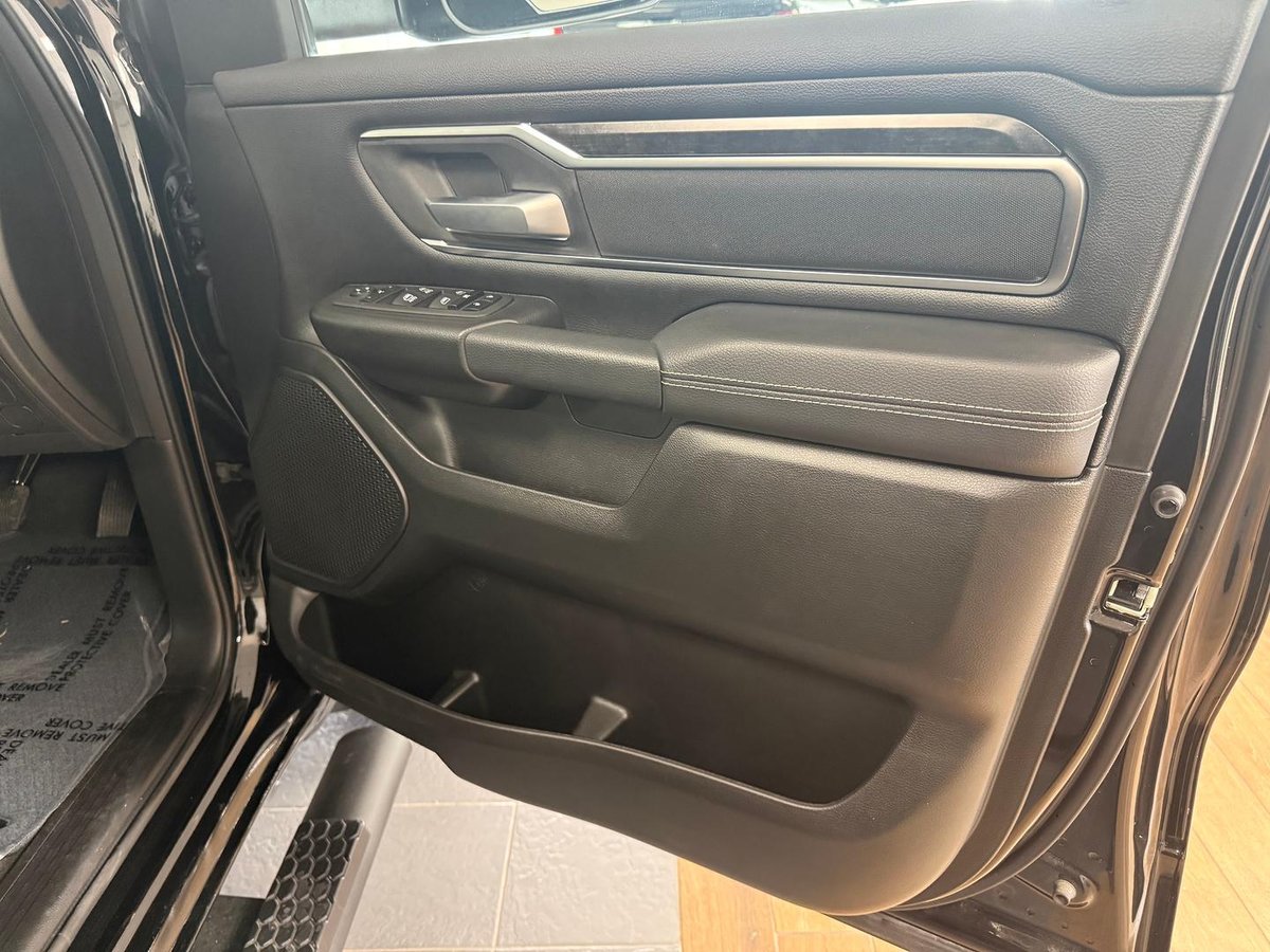 2024 RAM 1500 Big Horn DT MY24 4X4 Dual Range image 15