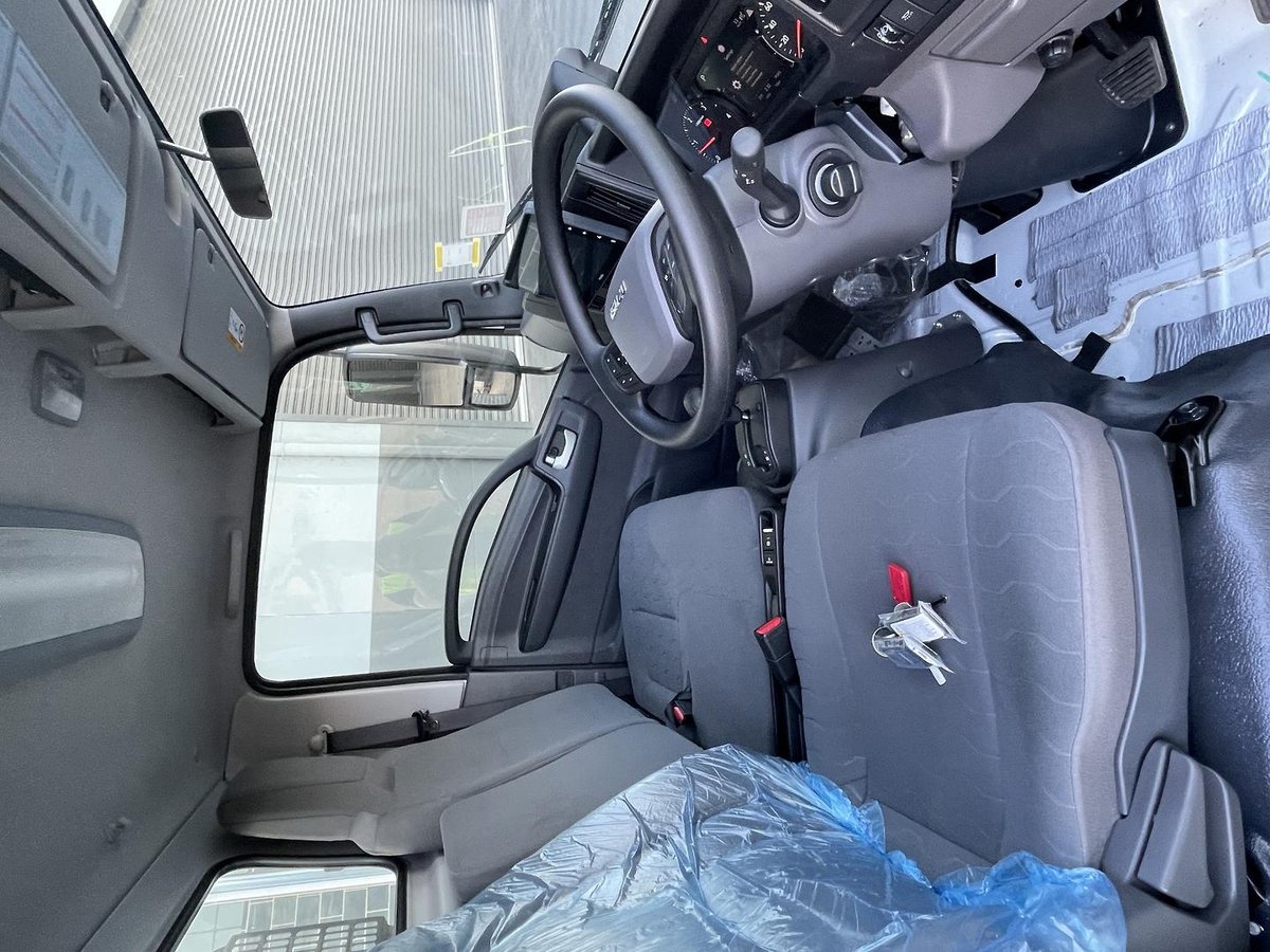 2026 Isuzu N Series image 12