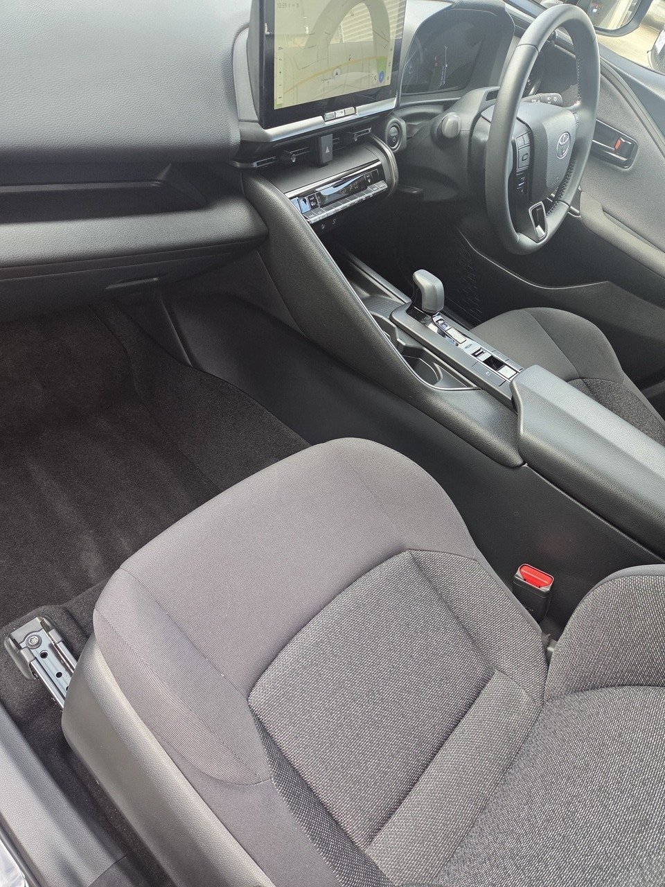 2024 Toyota C-HR GXL-2WD 1.8L Auto CVT Wagon image 12