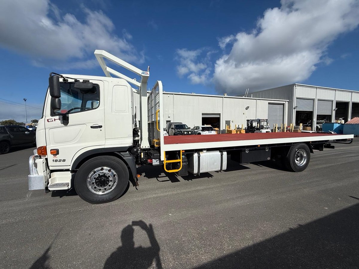 2020 Hino 500 Series GH1828 Auto image 6