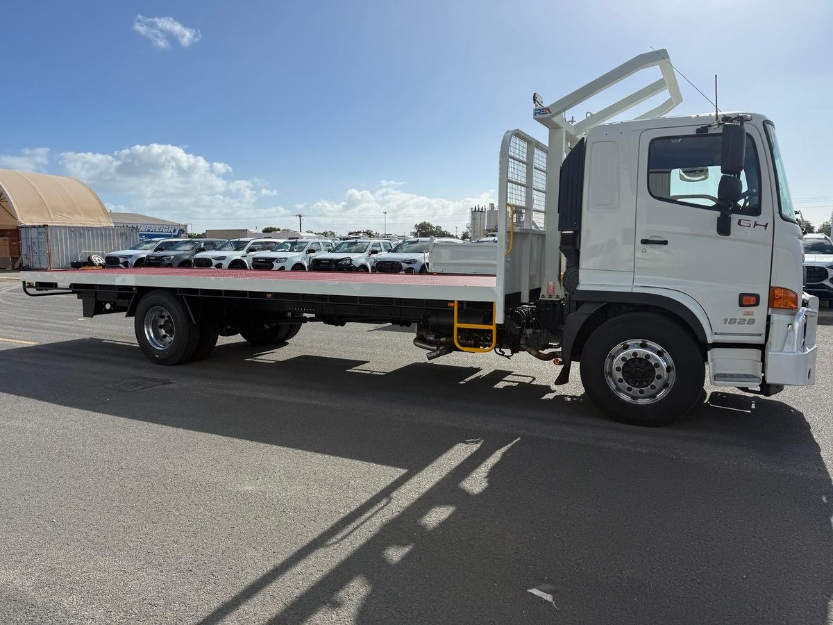 2020 Hino 500 Series GH1828 Auto image 12