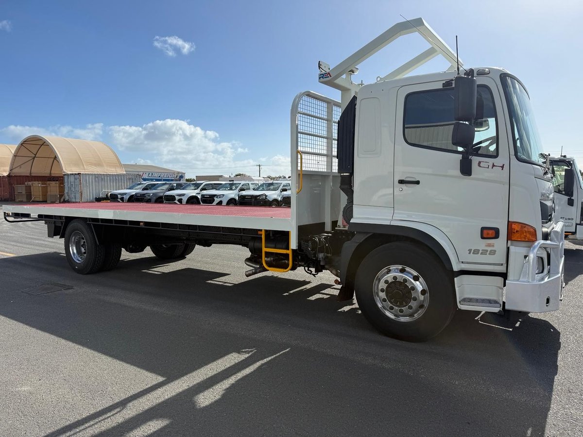 2020 Hino 500 Series GH1828 Auto image 11