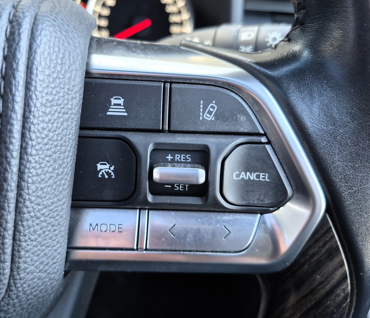 2021 Toyota Landcruiser image 11