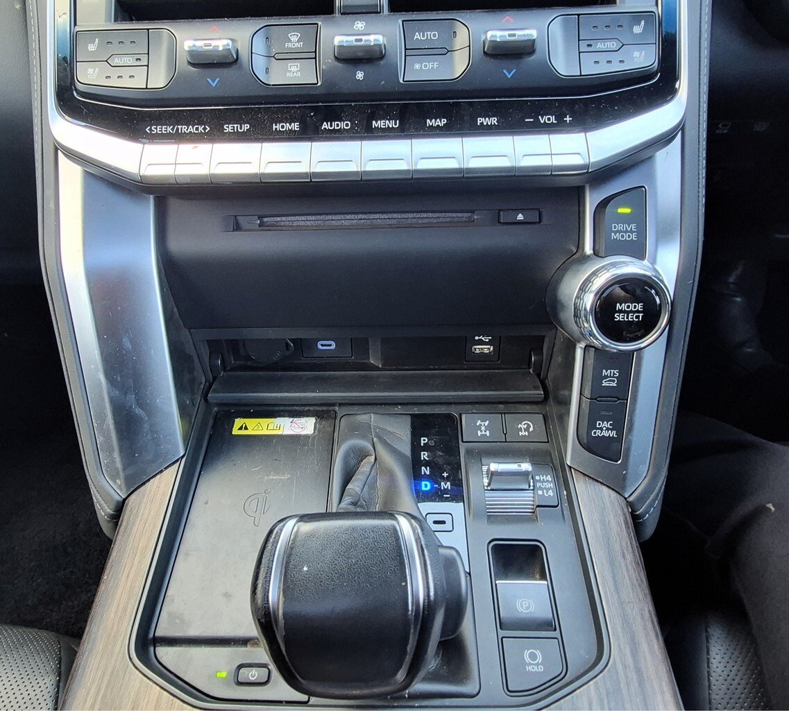 2021 Toyota Landcruiser image 20
