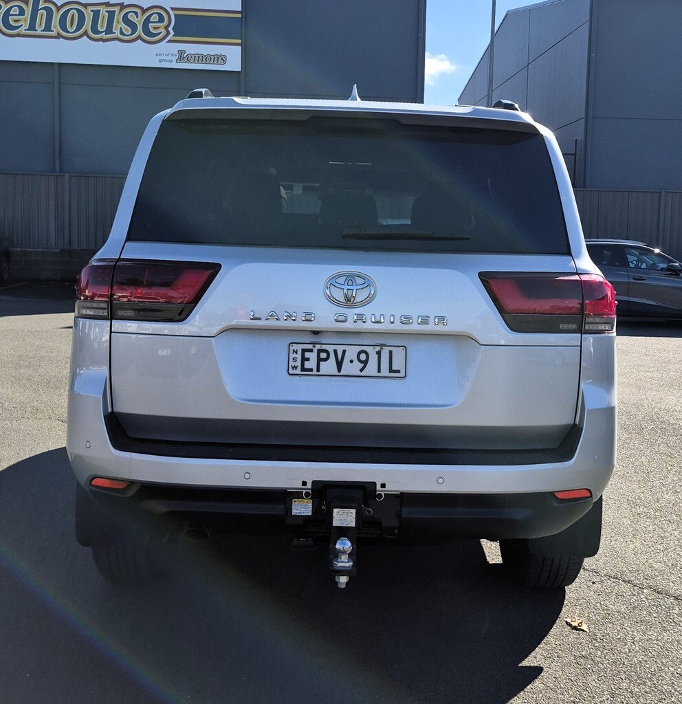 2021 Toyota Landcruiser image 7