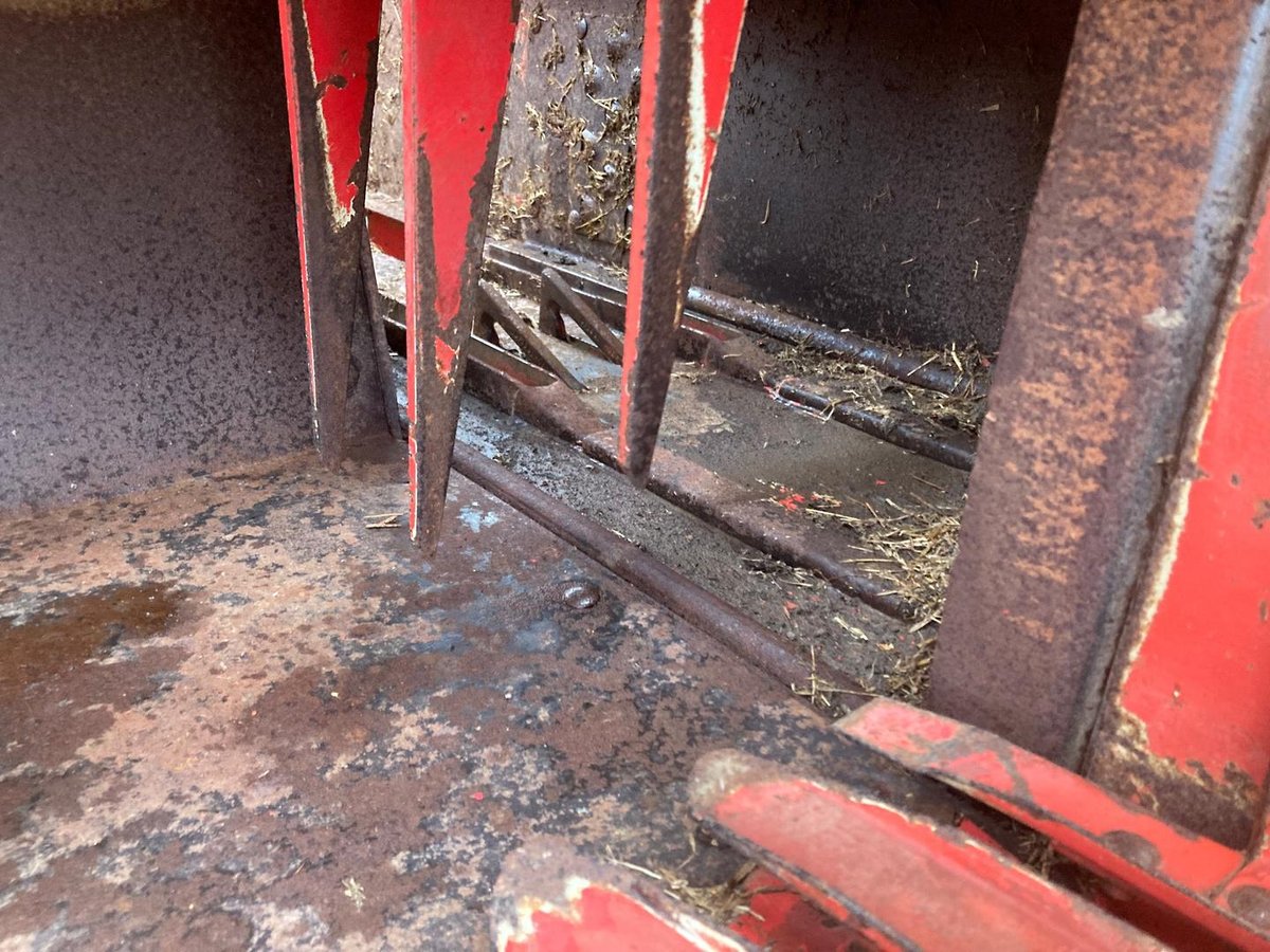 Welger Ap63 Rectangular Baler image 11