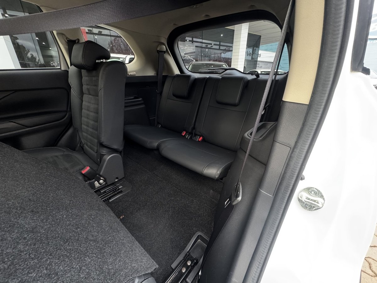 2020 Mitsubishi Outlander LS ZL MY20 AWD image 11