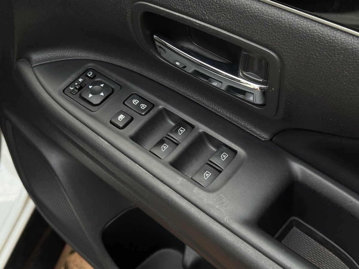 2020 Mitsubishi Outlander LS ZL MY20 AWD image 16
