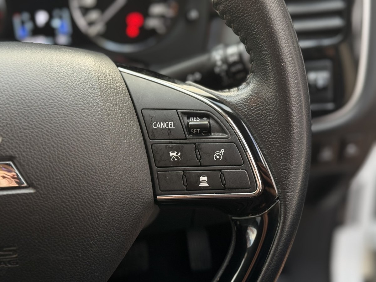 2020 Mitsubishi Outlander LS ZL MY20 AWD image 24