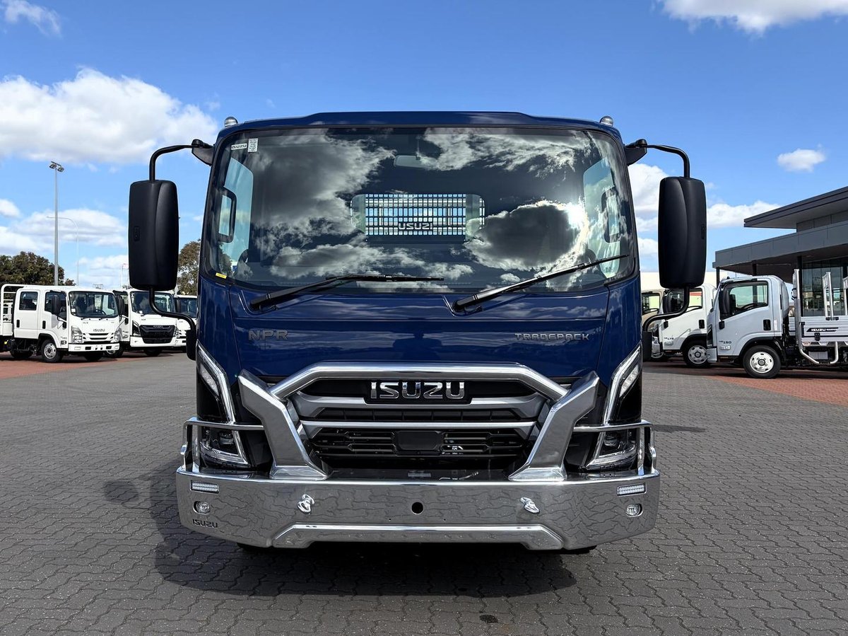 2026 Isuzu Npr 45/65-175  Dt D34 Trade Pack image 2