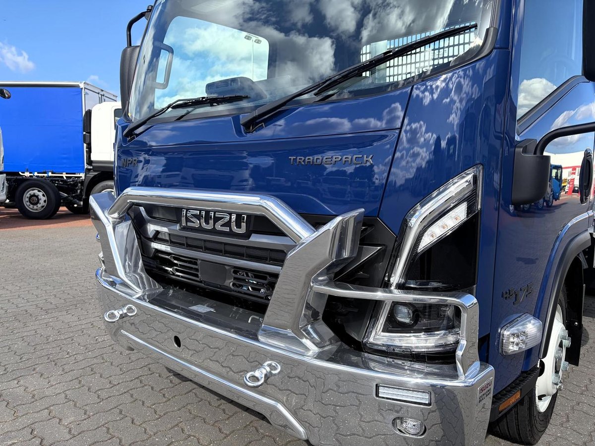 2026 Isuzu Npr 45/65-175  Dt D34 Trade Pack image 3