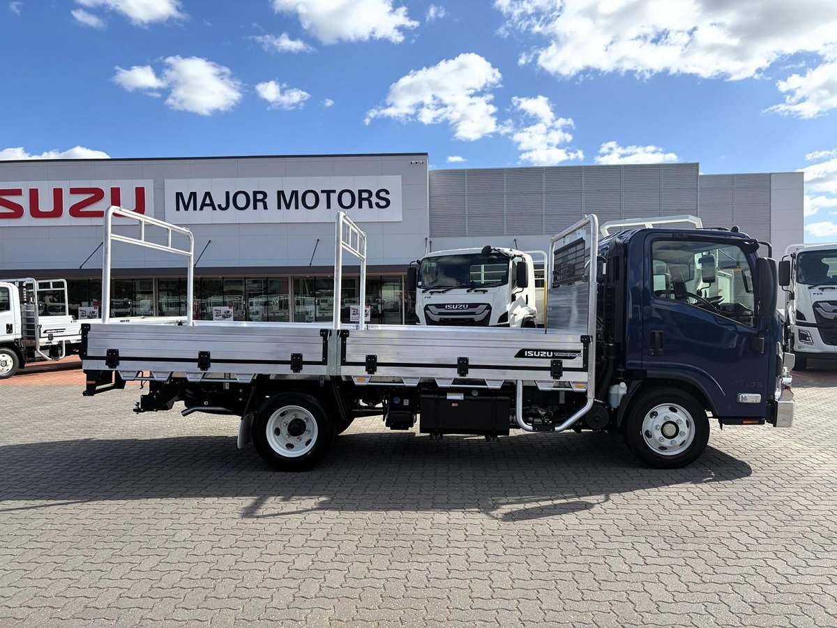 2026 Isuzu Npr 45/65-175  Dt D34 Trade Pack image 8