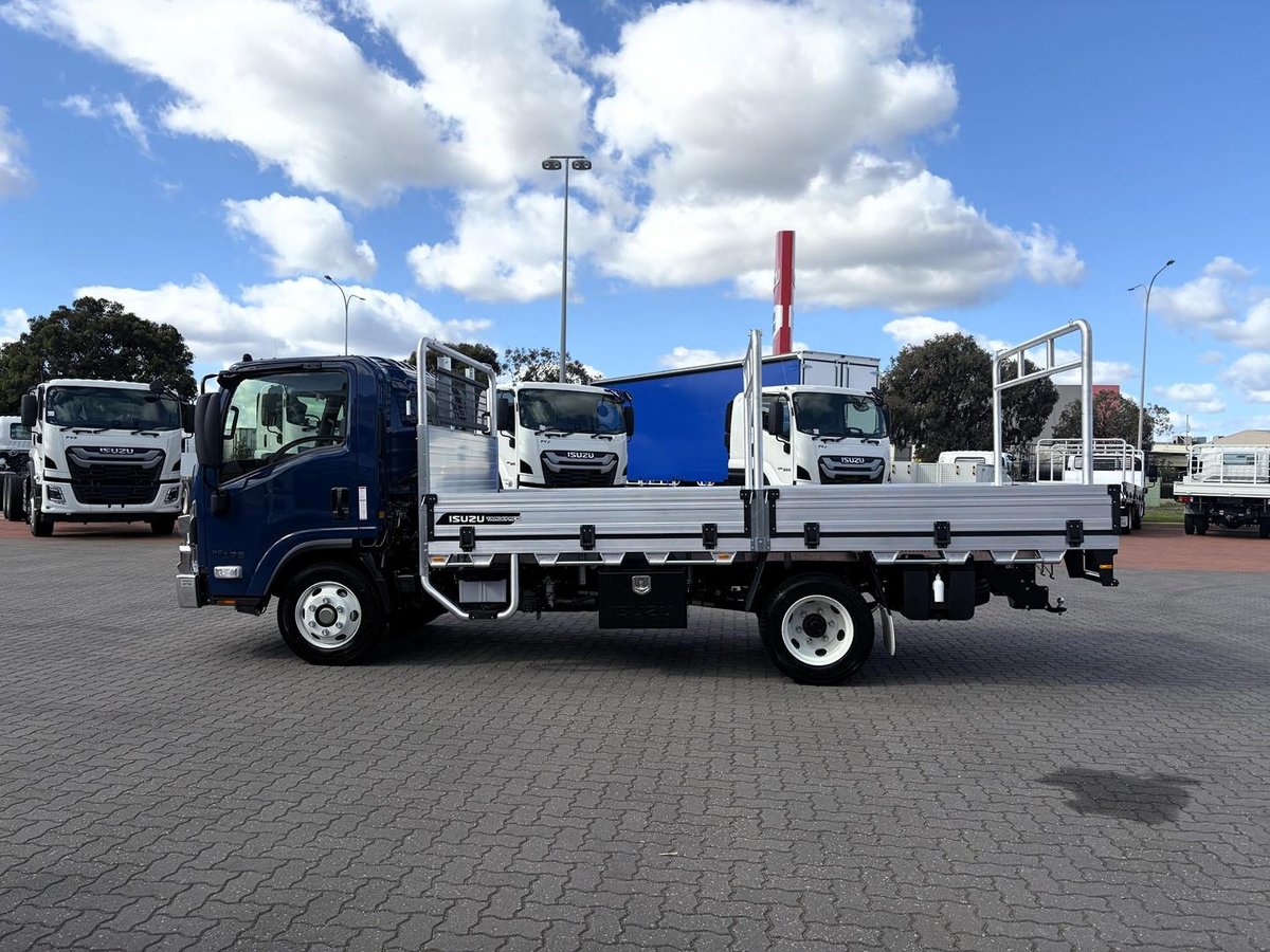 2026 Isuzu Npr 45/65-175  Dt D34 Trade Pack image 5