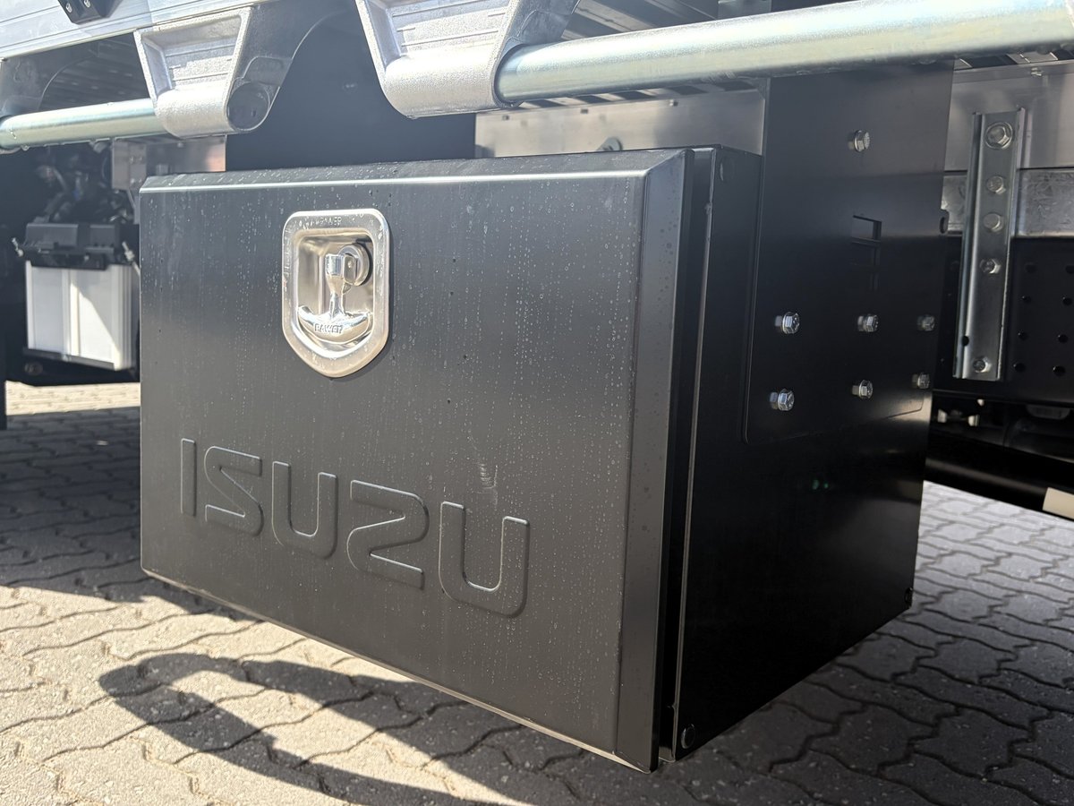 2026 Isuzu Trucks Npr 45/65-175  Dt D34 Trade Pack image 7