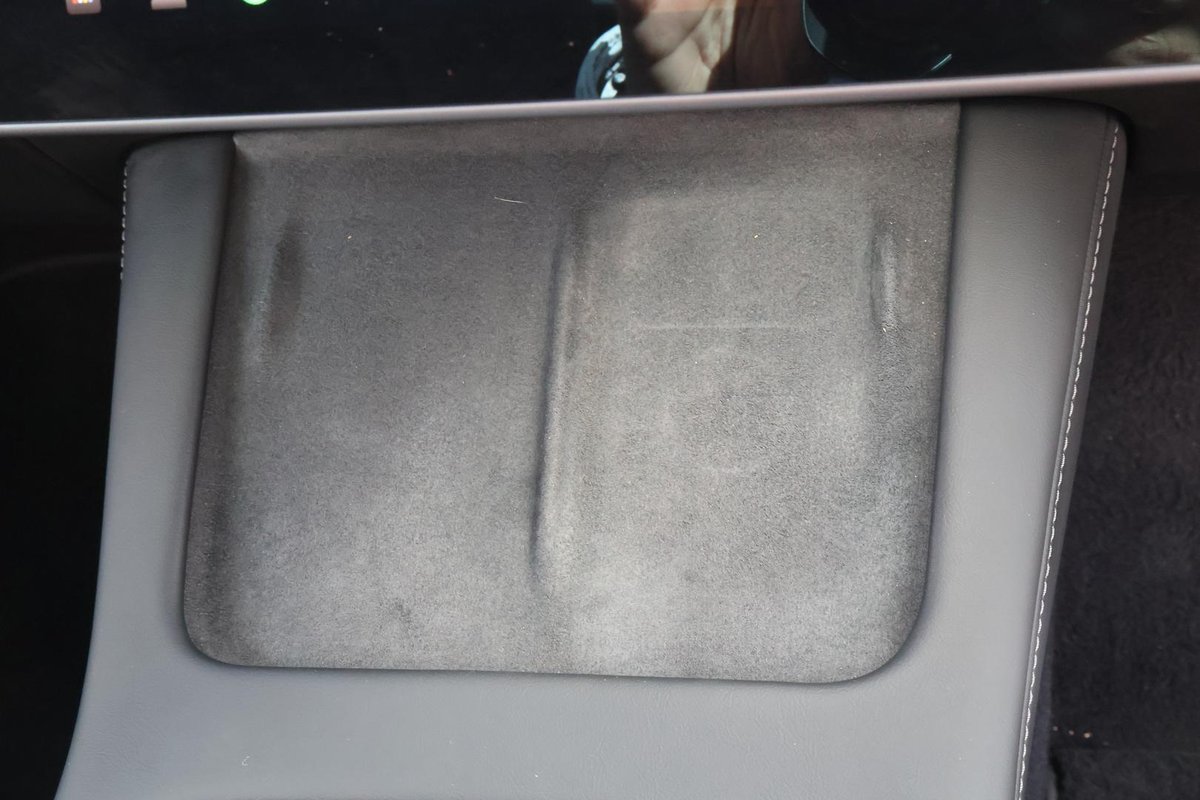 2022 Tesla Model 3 Long Range AWD image 17