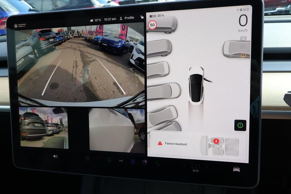 2022 Tesla Model 3 Long Range AWD image 14