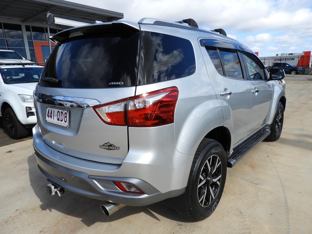 2020 Isuzu MU-X LS-T MY19 4X4 Dual Range image 6