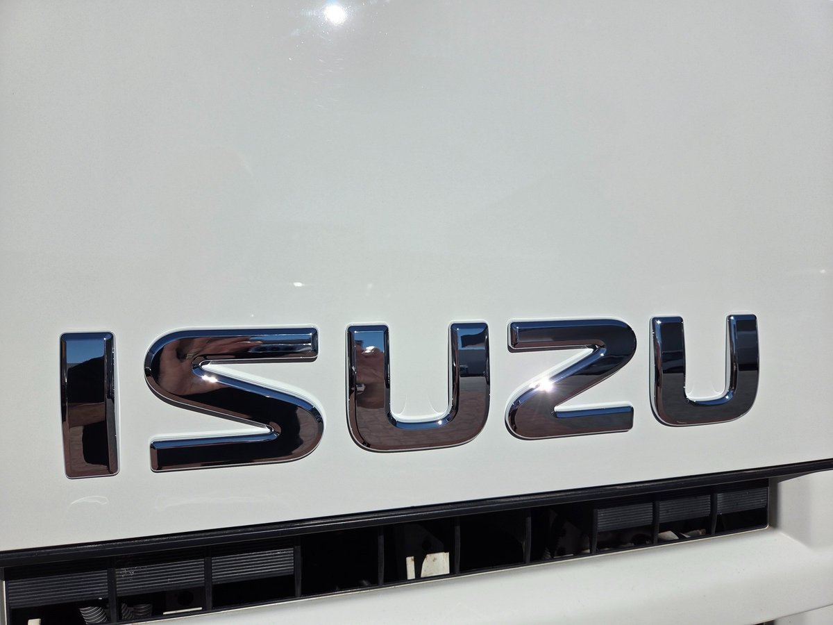 2014 Isuzu Trucks Fvl1400 12 Ton 6x2 Tray And Crane image 10