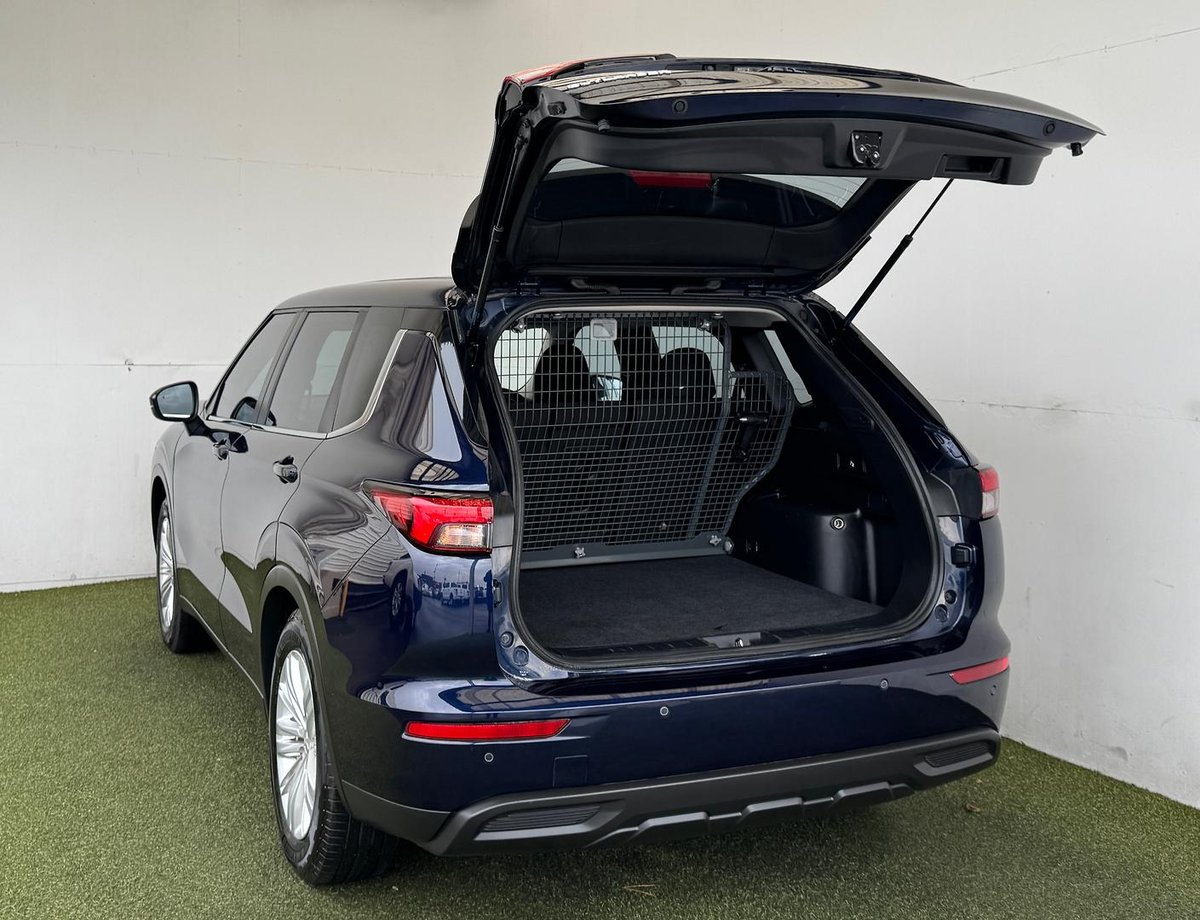 2022 Mitsubishi Outlander ES ZM MY22.5 image 32