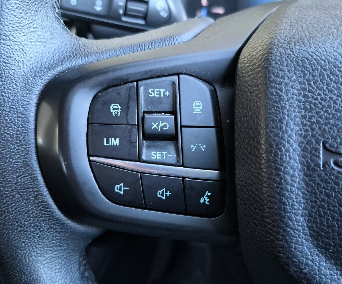 2024 Ford Everest Trend MY24.00 4X4 Dual Range image 10