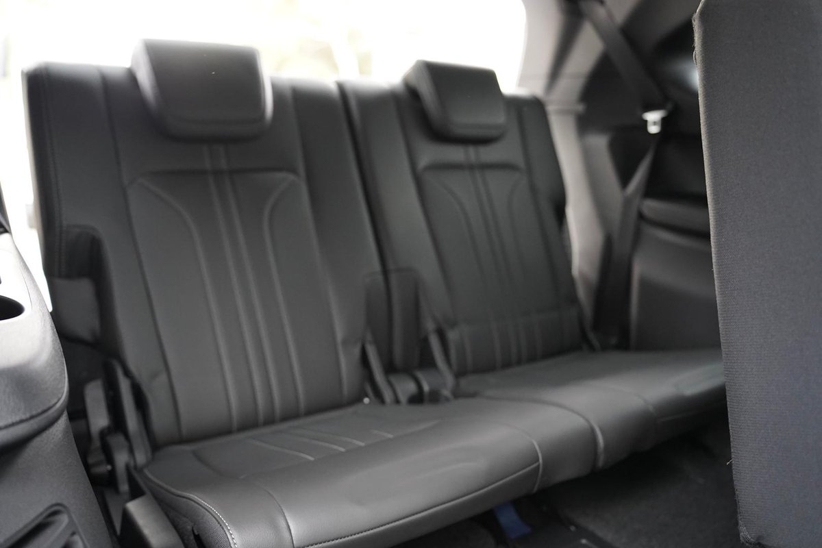 2025 Isuzu MU-X LS-T MY25.5 4X4 Dual Range image 26
