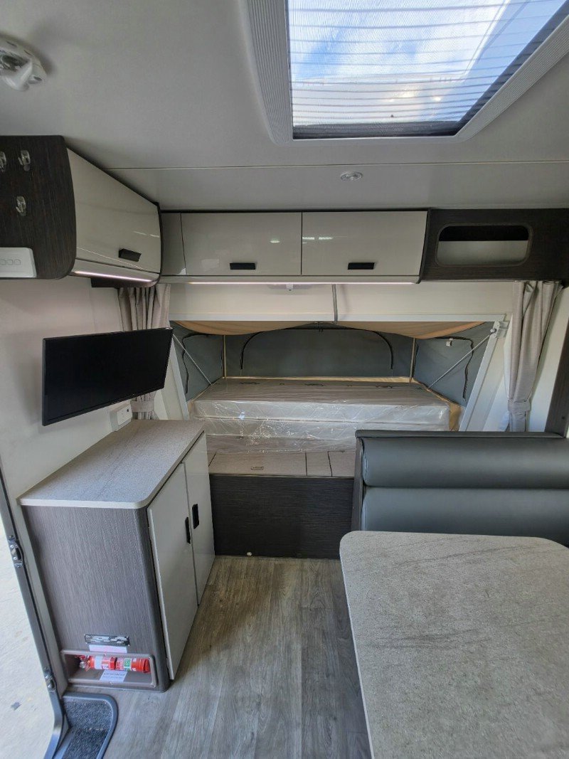 2022 JAYCO BASE STATION 23.73-6.OB image 12