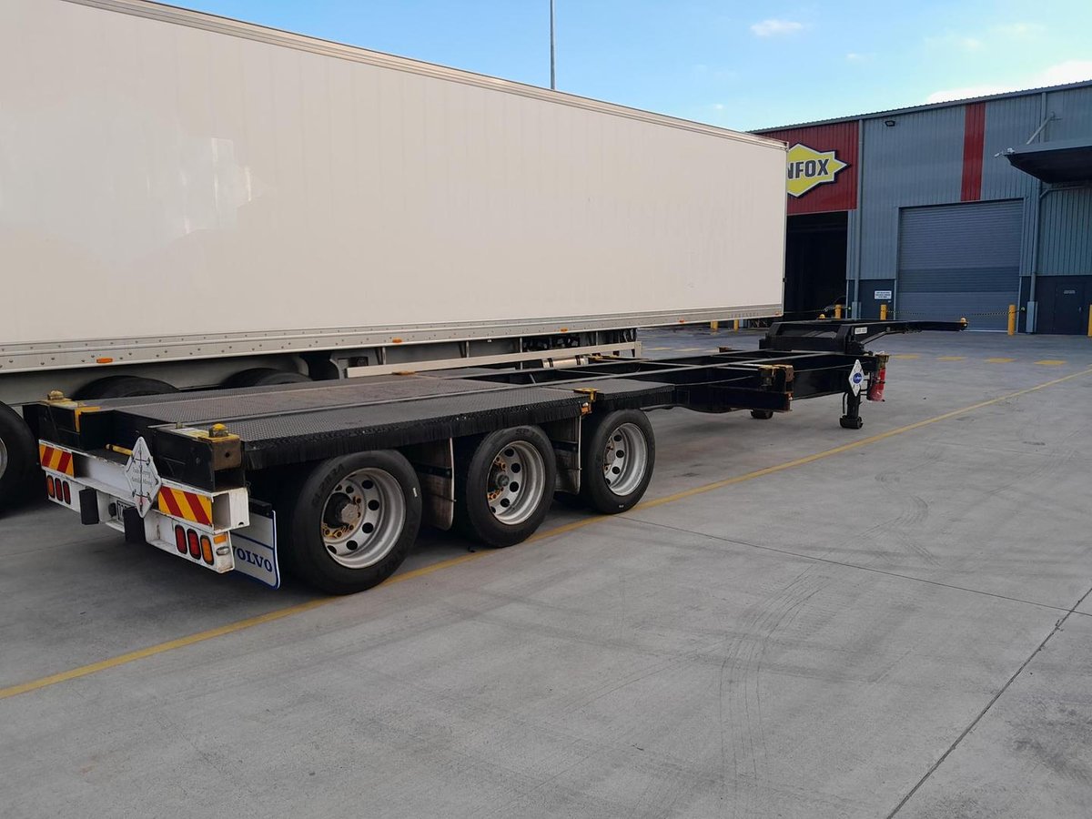 2013 Krueger Drop Deck Skel image 21
