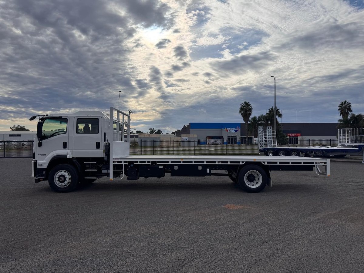 2025 Isuzu F Series FVD 170-260 AT C65 image 8