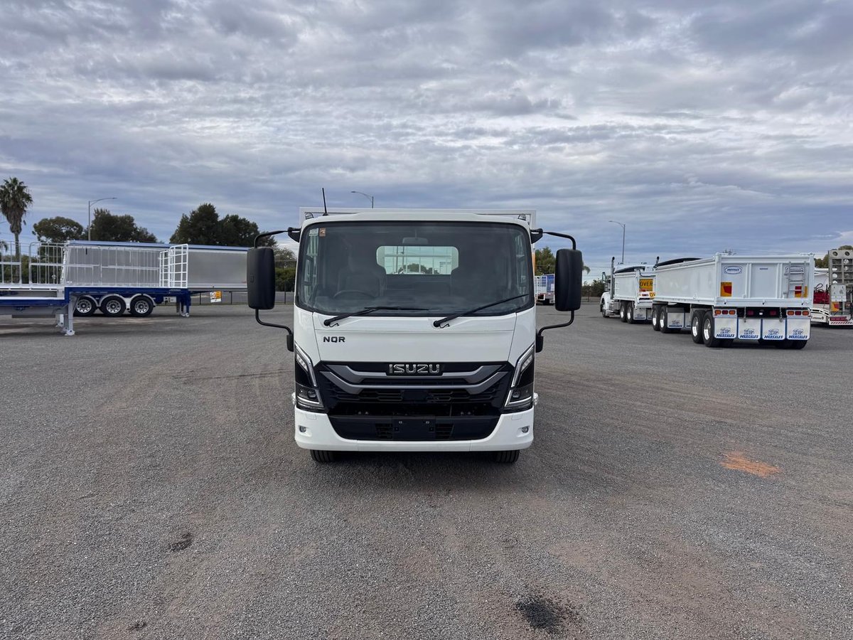 2025 Isuzu N Series Nqr 88/80-190 Am D42 image 2