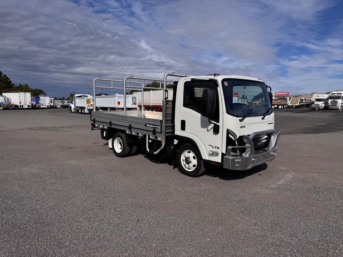 2026 Isuzu N Series Npr 45/65-175 Dt D28 Tradepack image 3