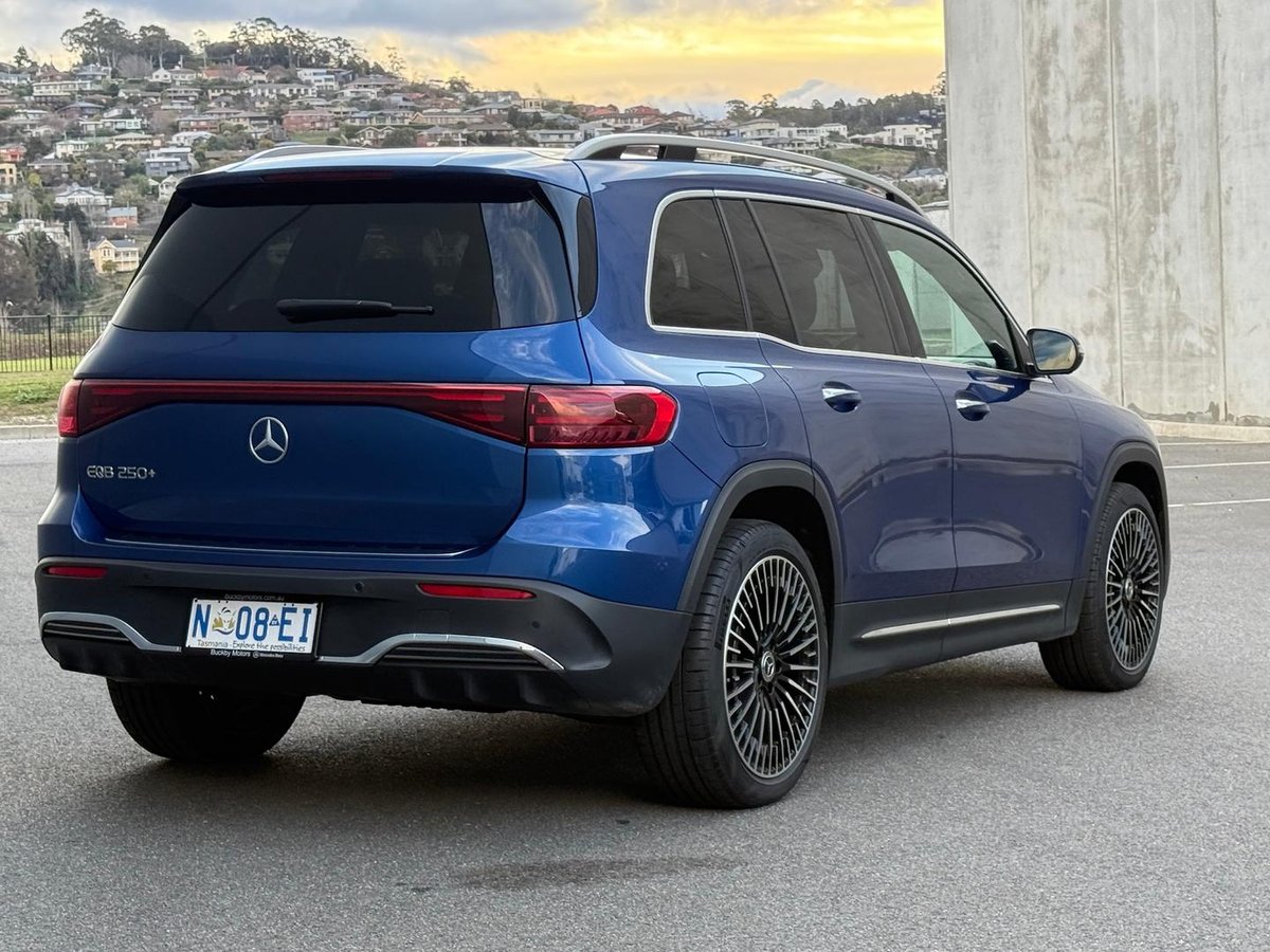 2025 Mercedes-Benz EQB 250+ X243 image 7