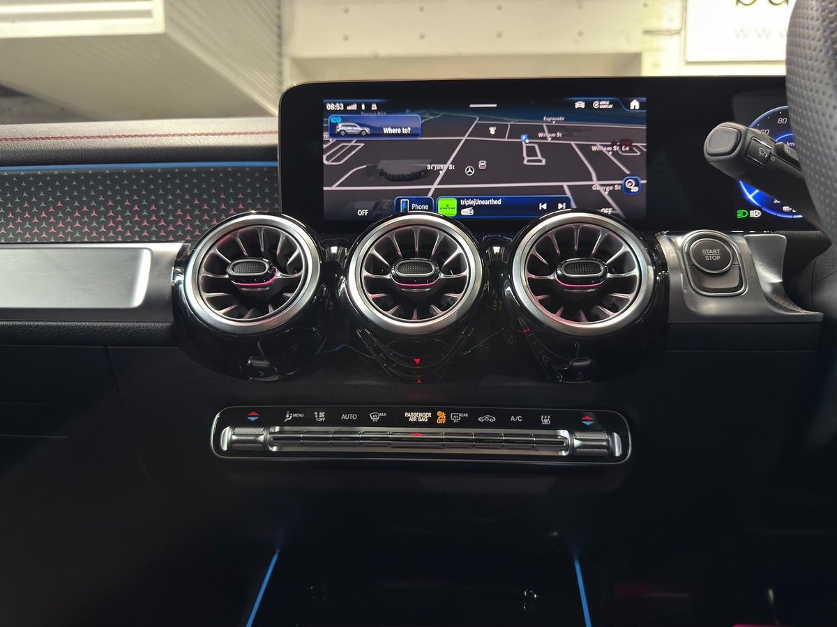 2025 Mercedes-Benz EQB 250+ X243 image 9